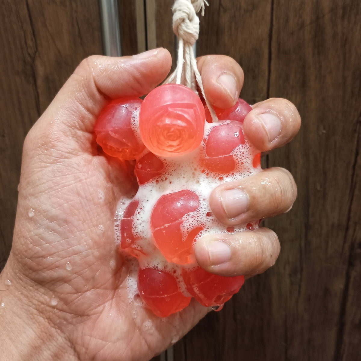 Mini Tulip Soap 350 GM – handmade by Nilyda (photo 2)